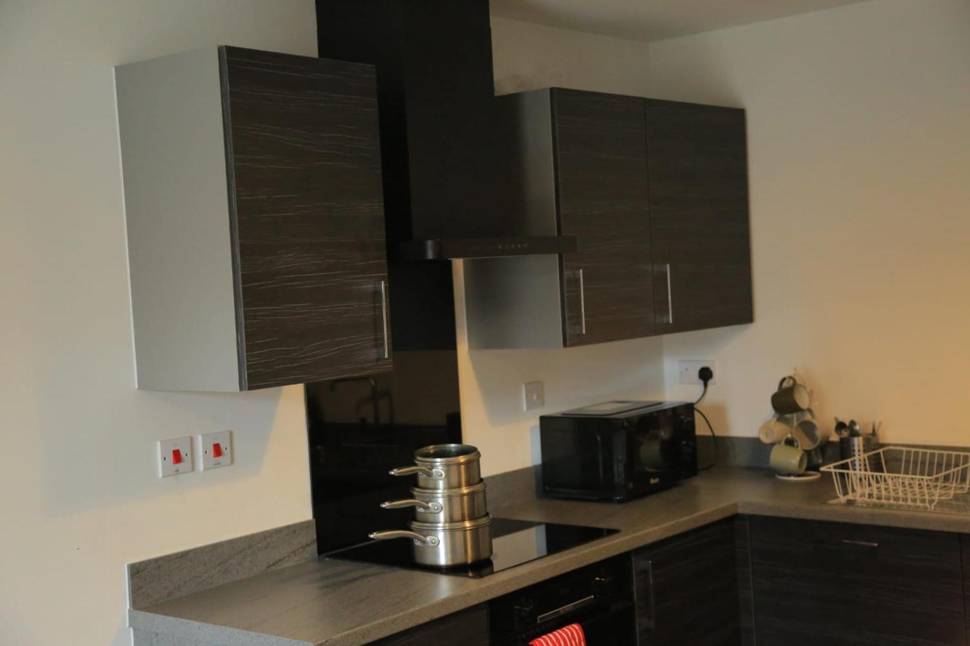 Beautiful New Family Home Leeds  Esterno foto