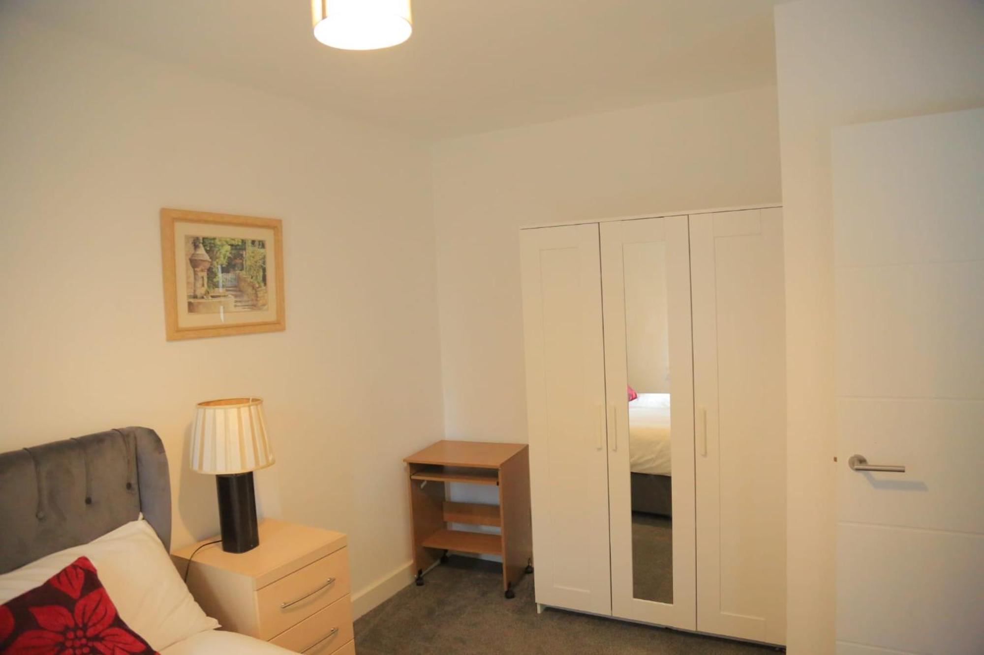 Beautiful New Family Home Leeds  Esterno foto